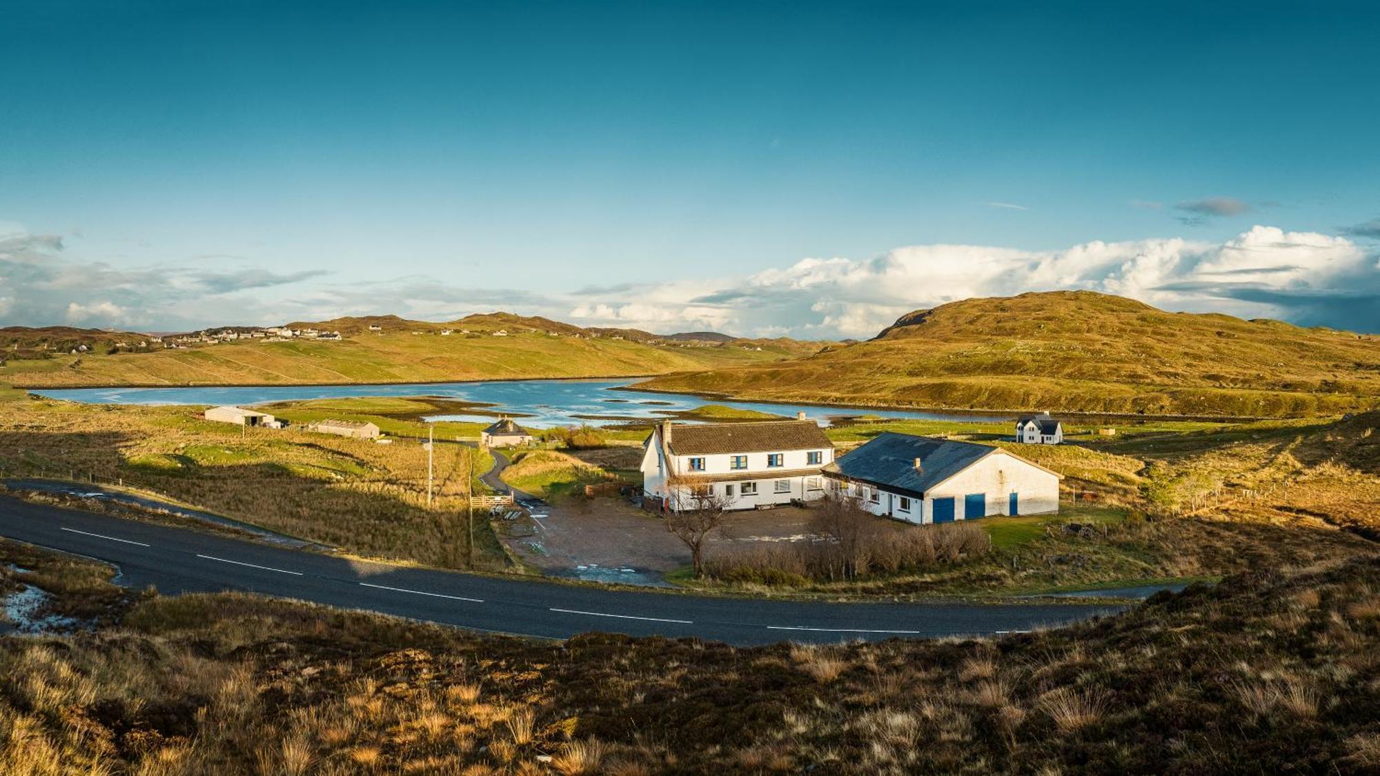 The Loch Erisort Hotel Balallan Exterior photo