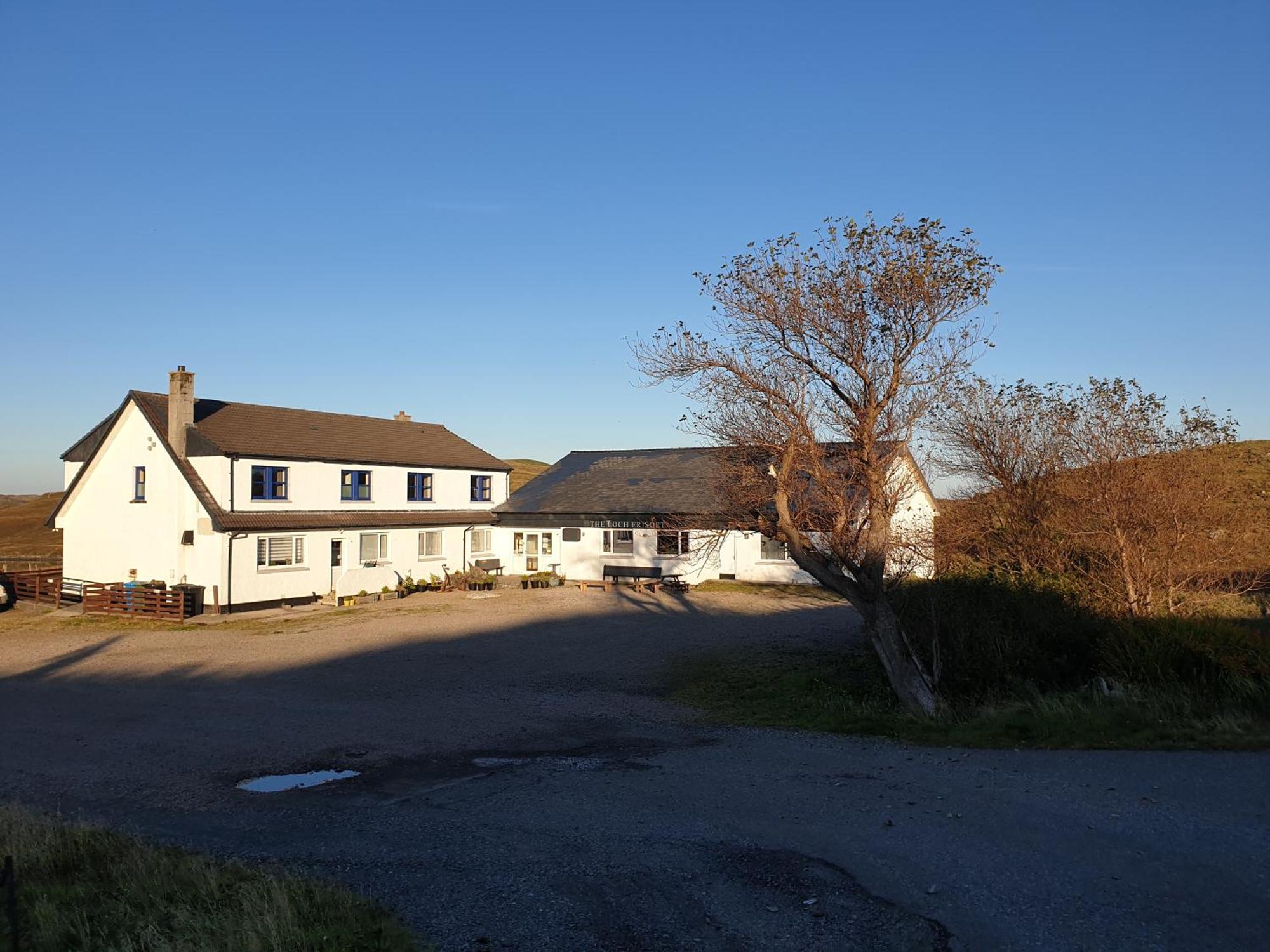 The Loch Erisort Hotel Balallan Exterior photo